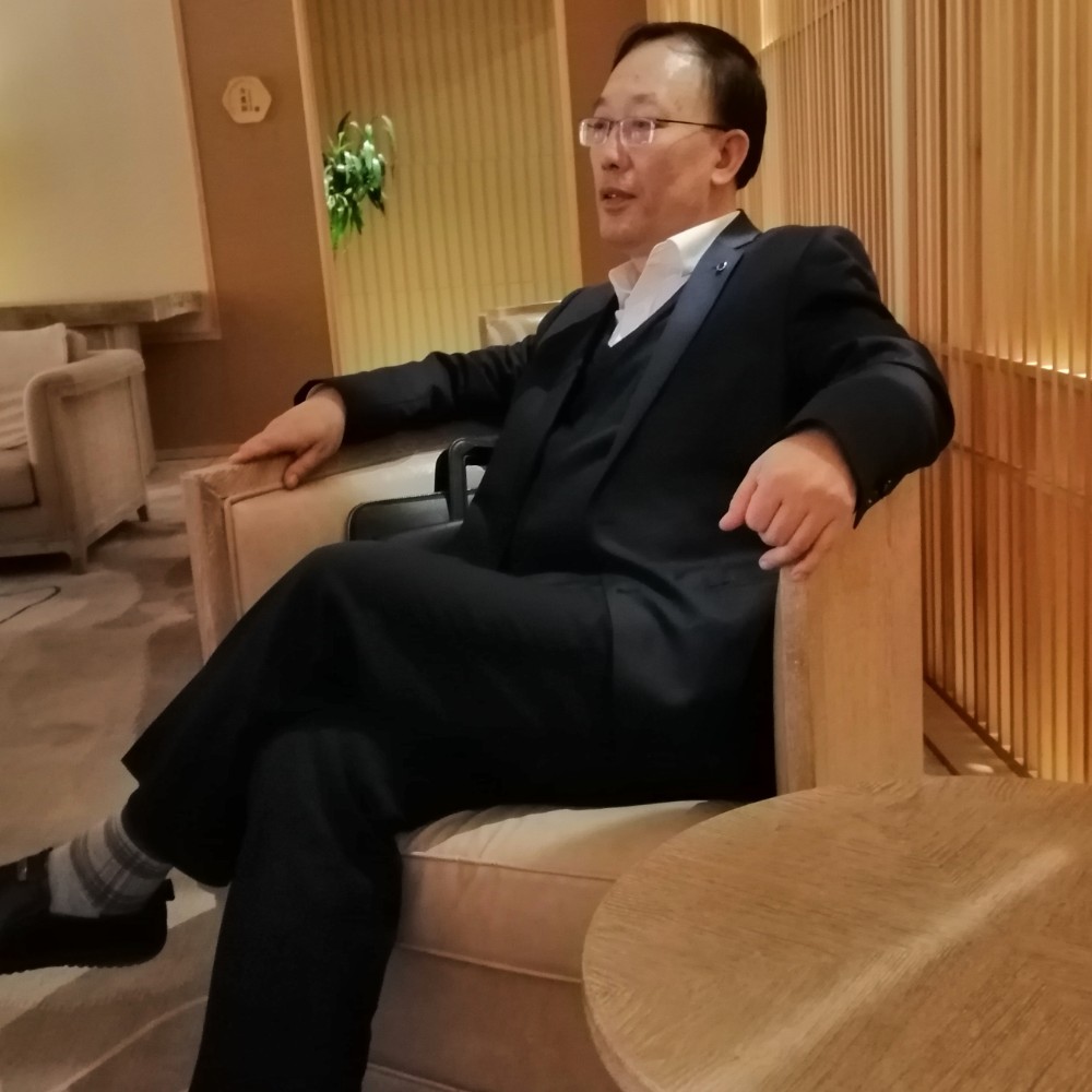 哥老了的照片