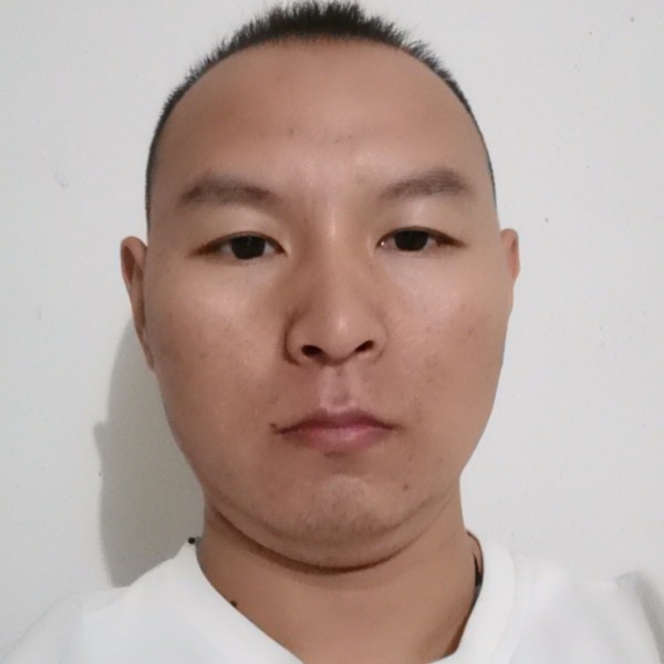 守护真情的照片
