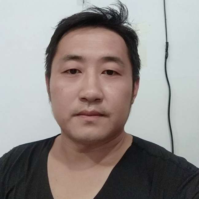 红酒等待含蓄的照片
