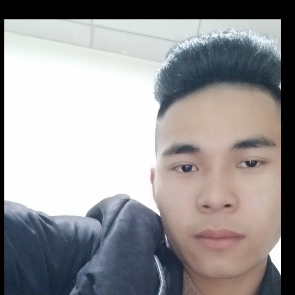 小蝴蝶俏皮的照片