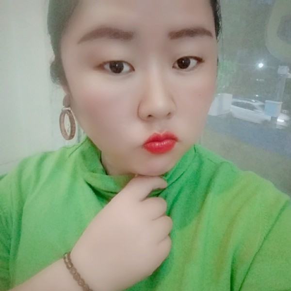 欠你的和长颈鹿的照片