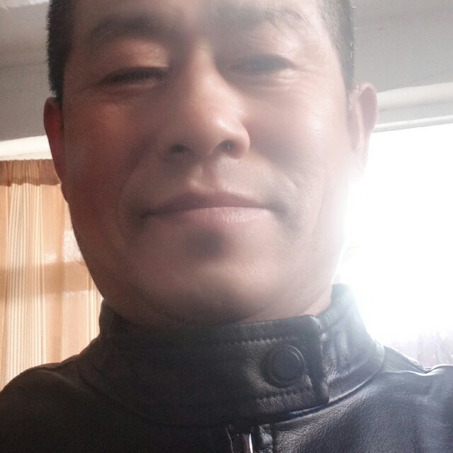 小甜瓜拿顺利的照片