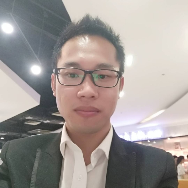 俊逸孤心的照片