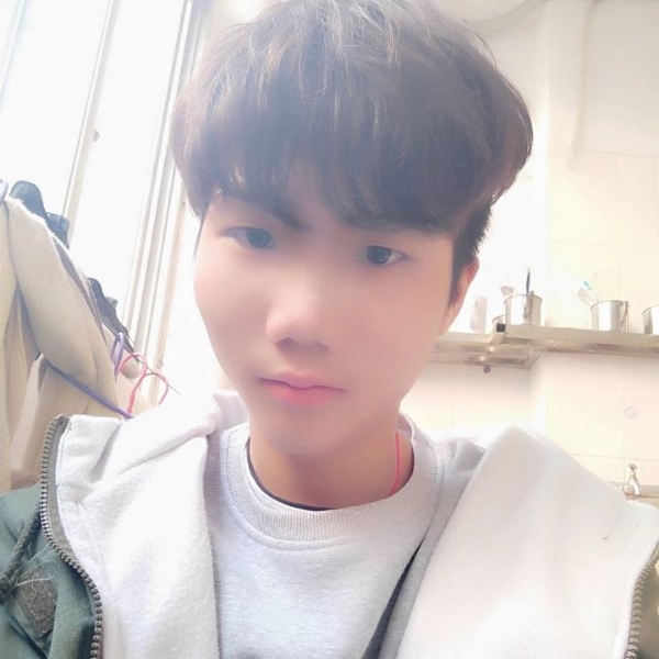 怕孤单向清曲的照片