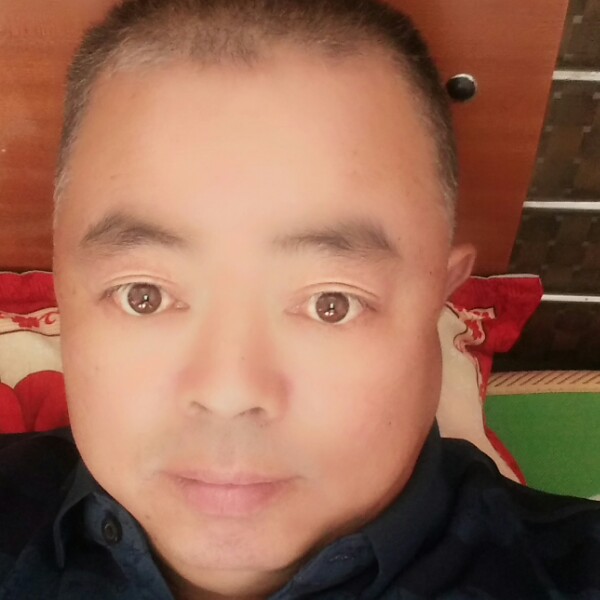勤恳故事的照片
