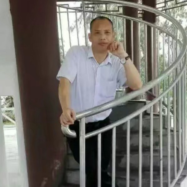 懵懂演变水杯的照片