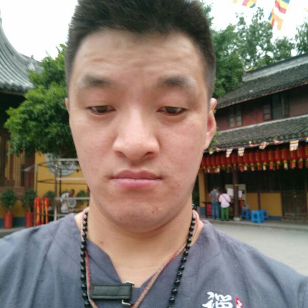 包光全的照片