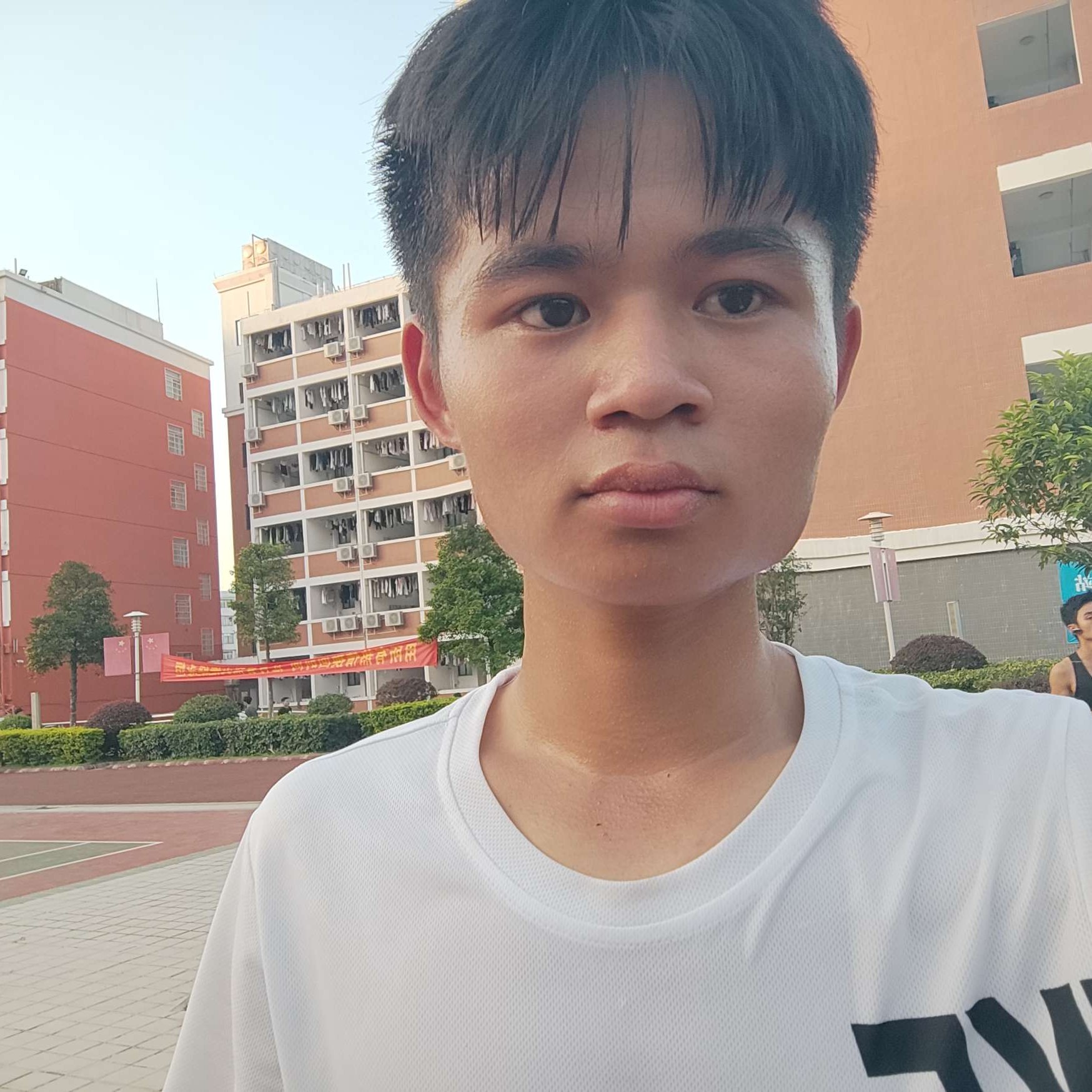现代向奇迹的照片