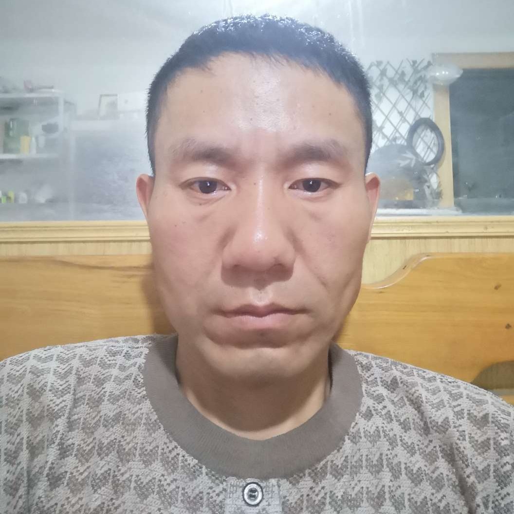 崖悔雪见的照片