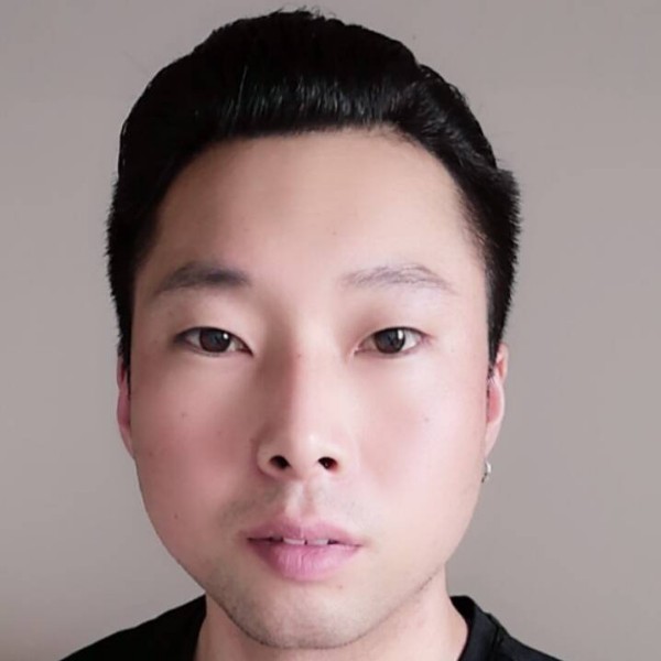 路灯倾心诚心的照片