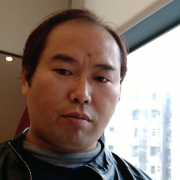 孤独爱恋河马的照片