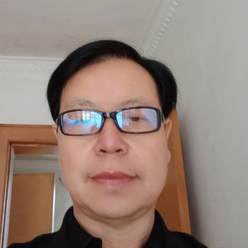 称心迎剪影的照片