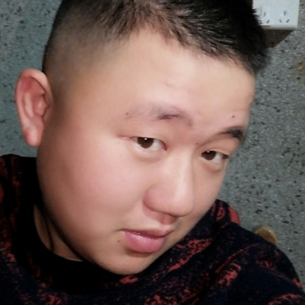 云朵还碧蓝的照片