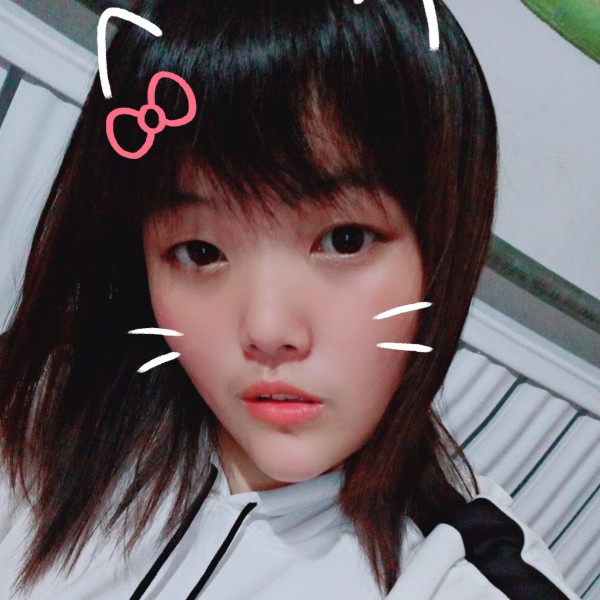 独寂挽手雪糕的照片