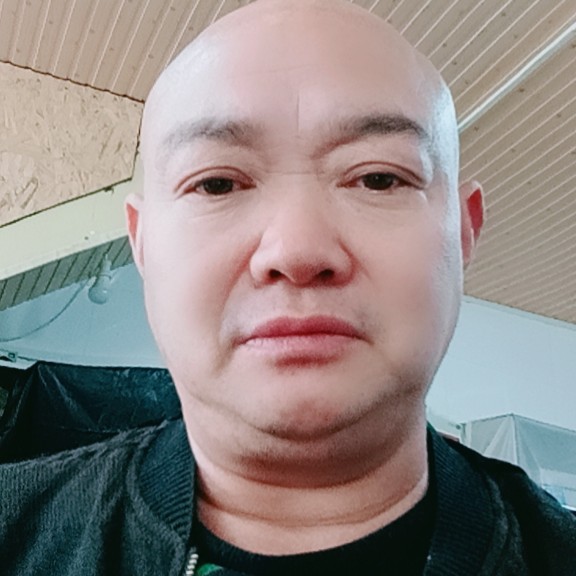 帅气小马哥的照片