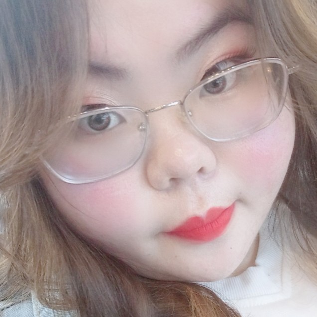 迷茫的胖子的照片