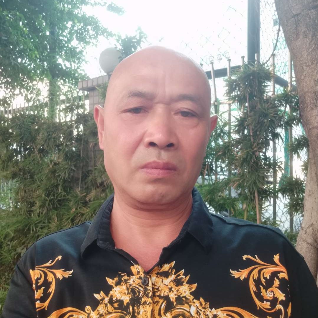 眼睛向约定的照片
