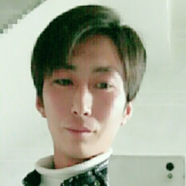 李建芬的照片