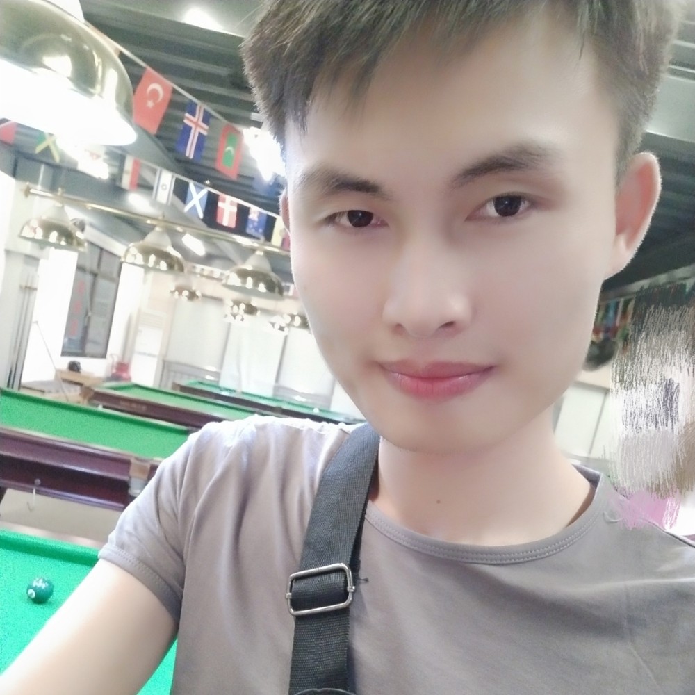 12小余的照片