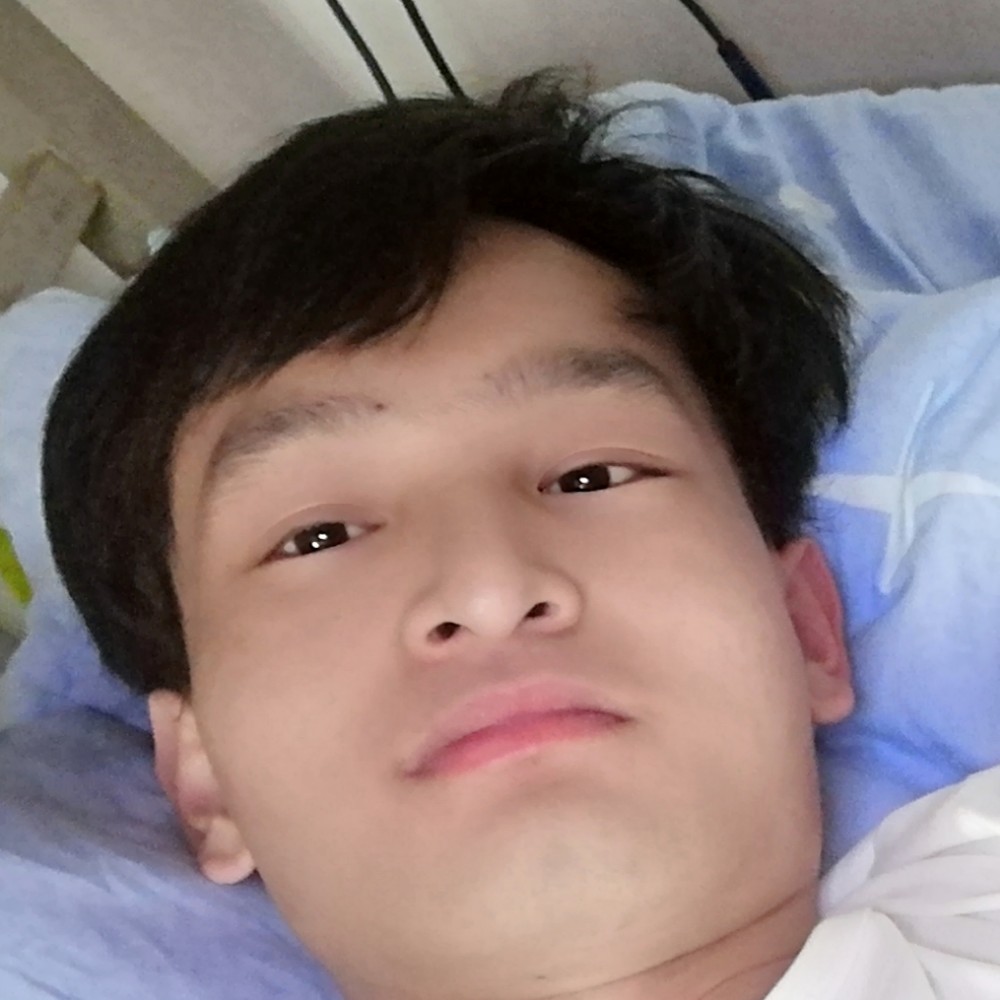 老虎倾心瘦瘦的照片