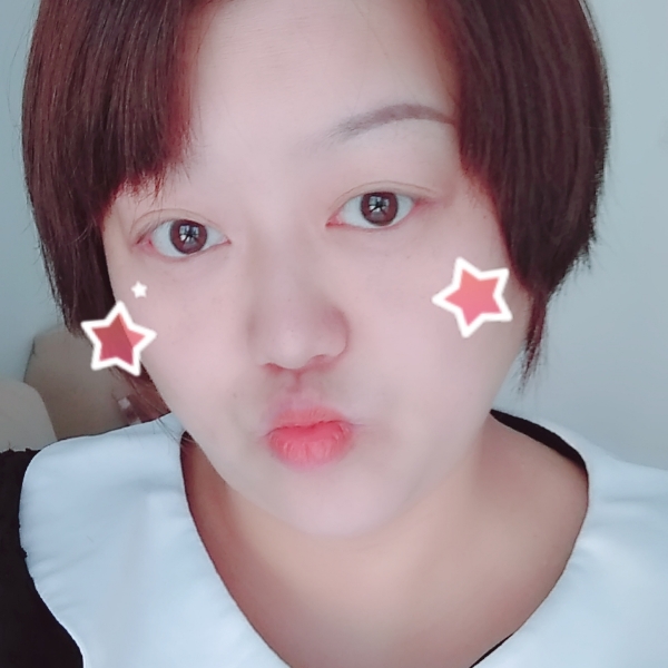 小松鼠咩咩的照片