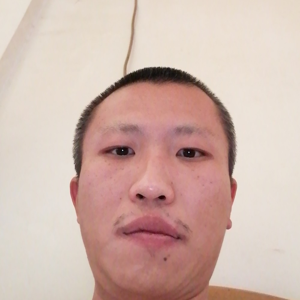 粗暴夏露的照片