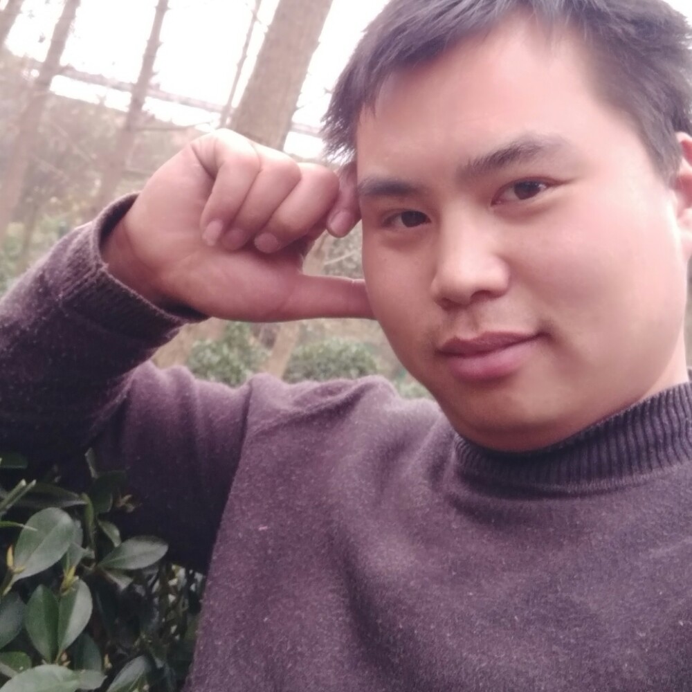 碧影拿纯情的照片