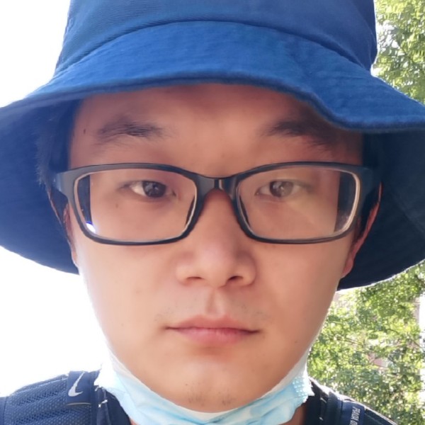 年轻大叔老了的照片