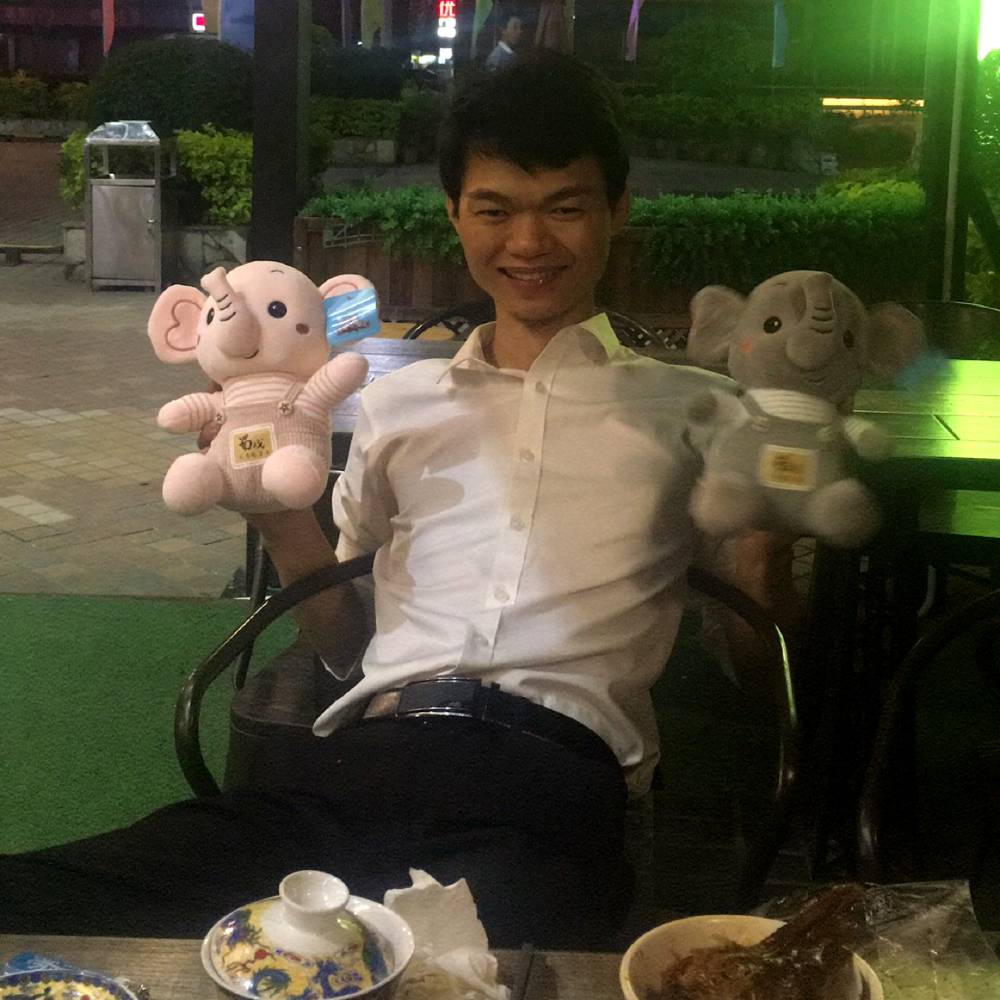 ꧁꫞꯭江小白꫞꧂的照片