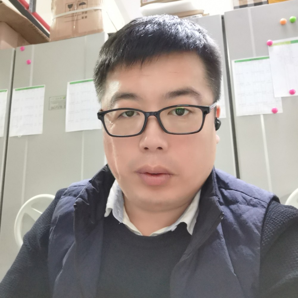 余溫倾心还单身的照片