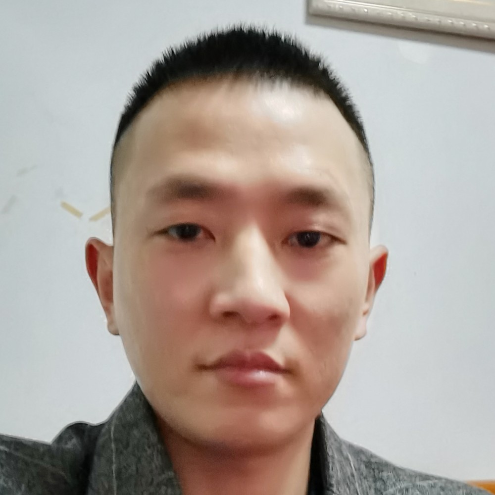 丑鬼勇的照片