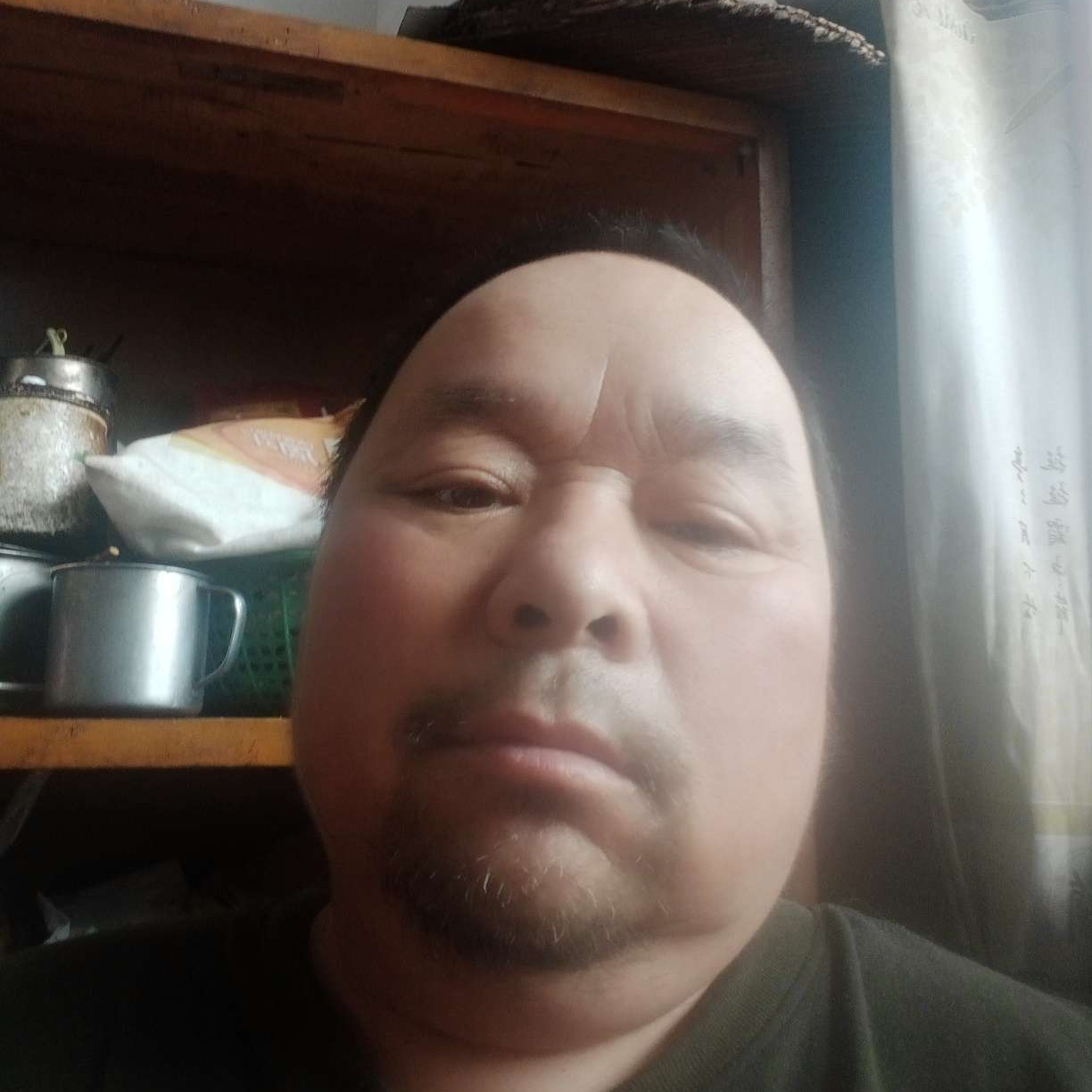 蜻蜓泪了迷离的照片