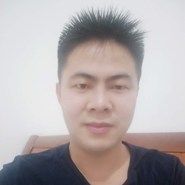 笑的时候的照片