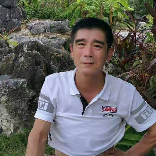 荆缘的照片