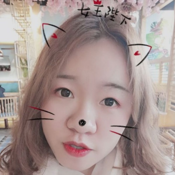 筱筱泡沫的照片