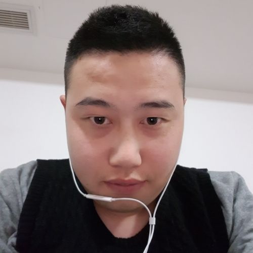 小张先生。的照片