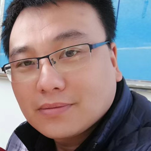 独特尊云的照片