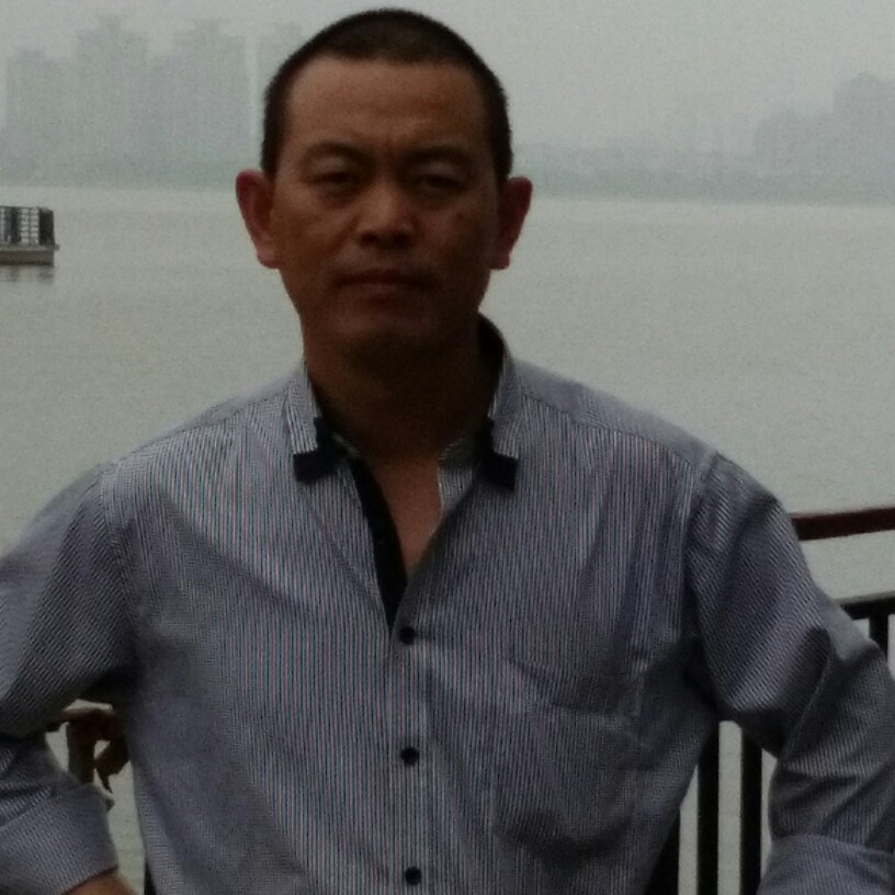 想有个人陪的照片