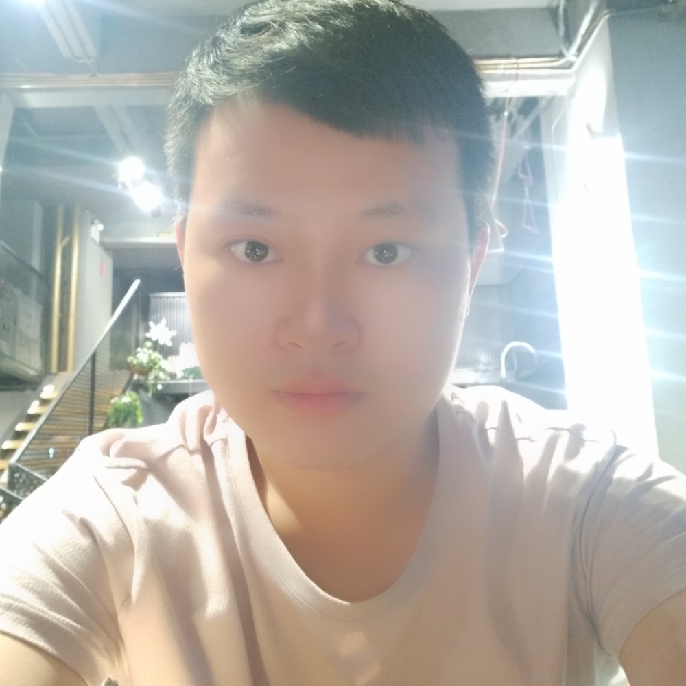 可乐瓶瓶的照片
