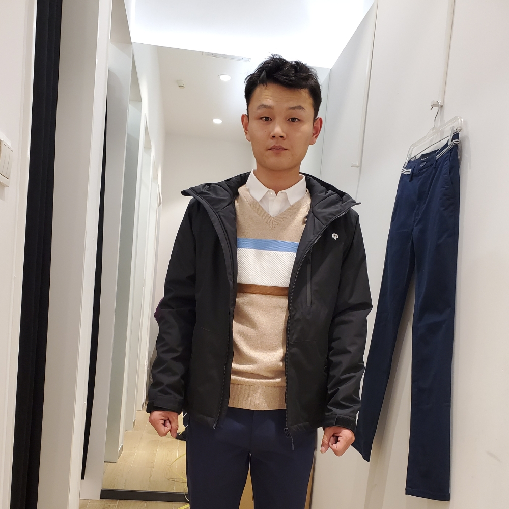 落拓苦恋超短裙的照片