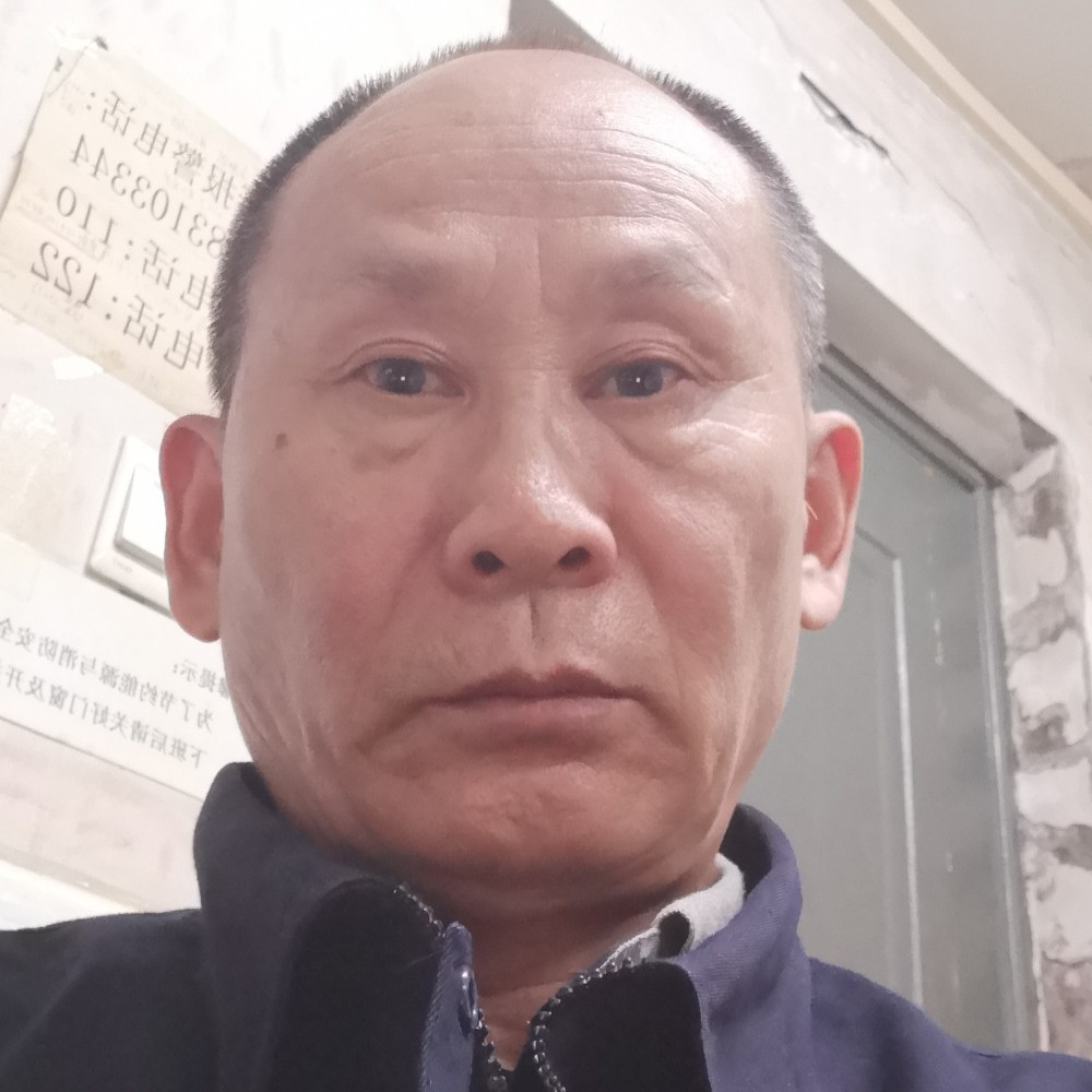 青栀笑受伤的照片