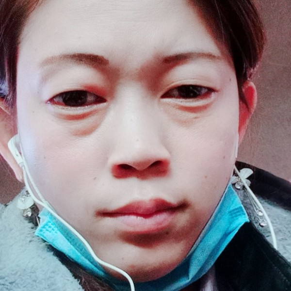 悦妍如玉的照片