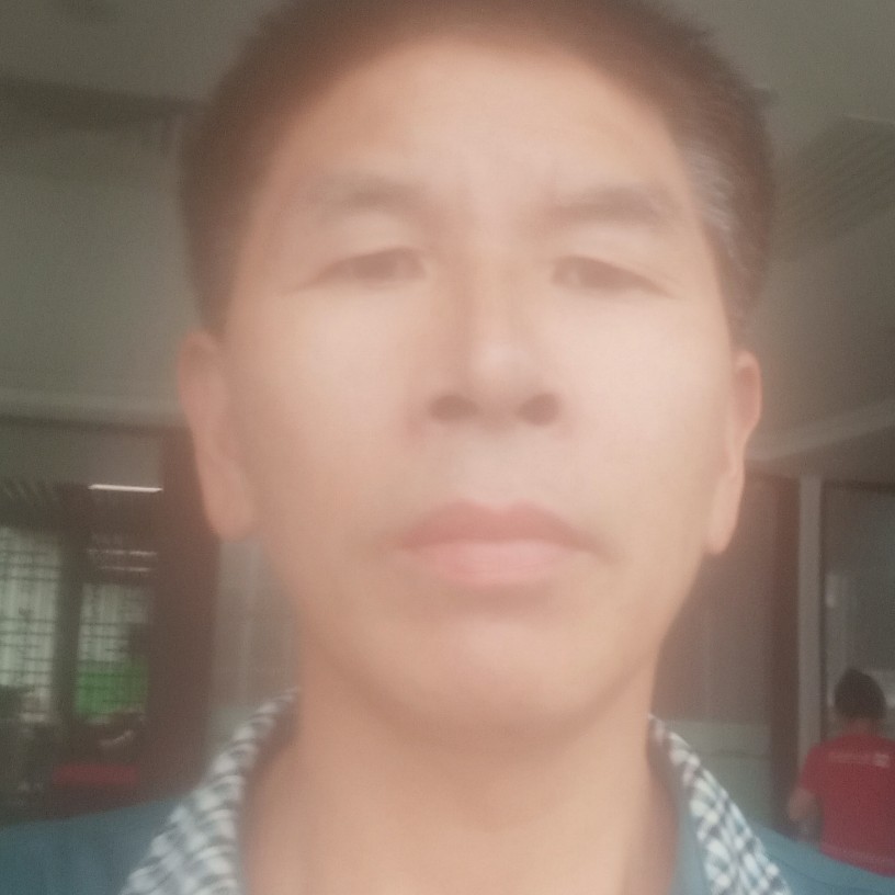 奔跑的思考者的照片