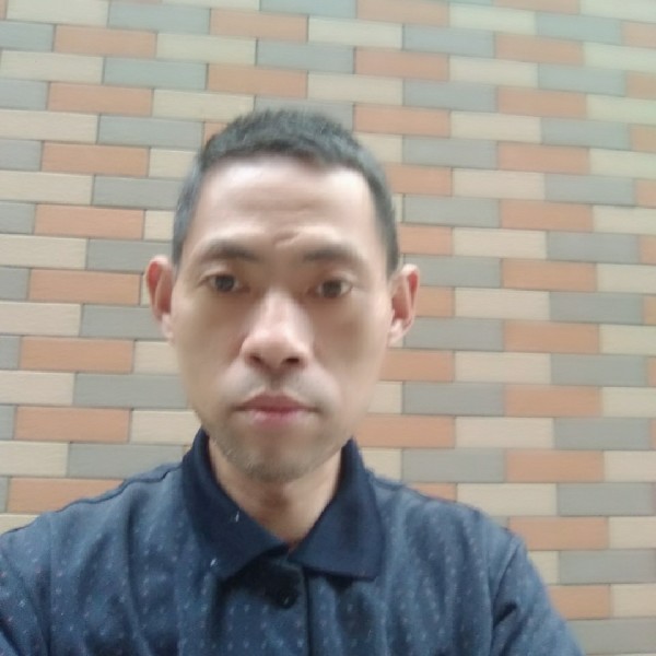 食伟湘的照片