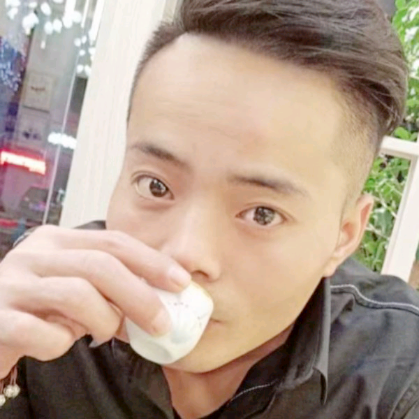 笑点低改变星愿的照片