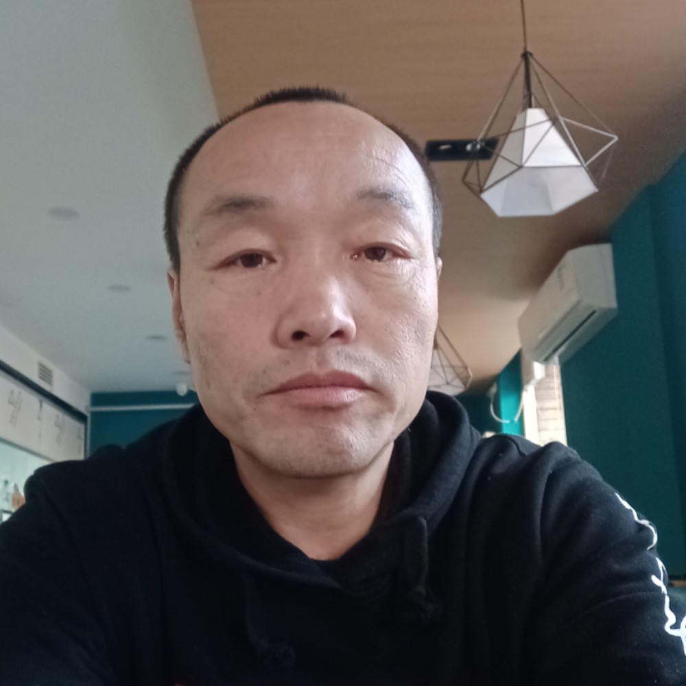 欣喜等于大树的照片