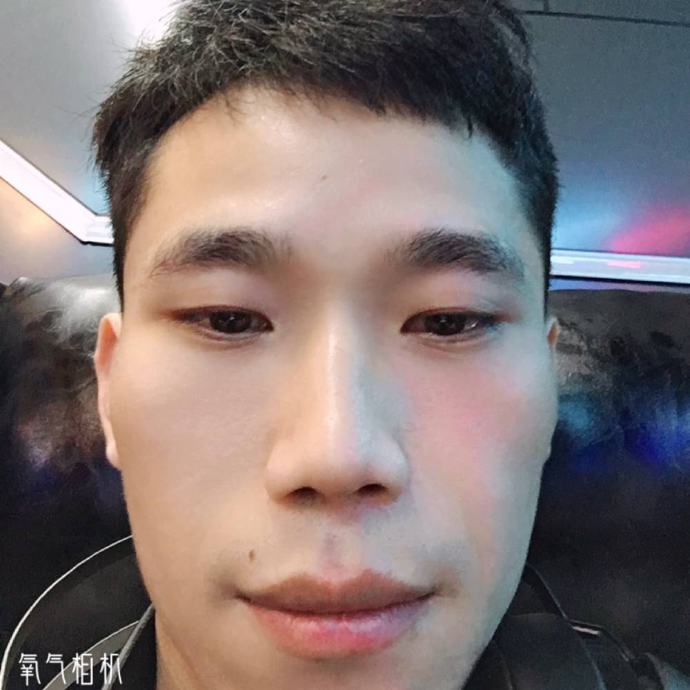 过往路人的照片