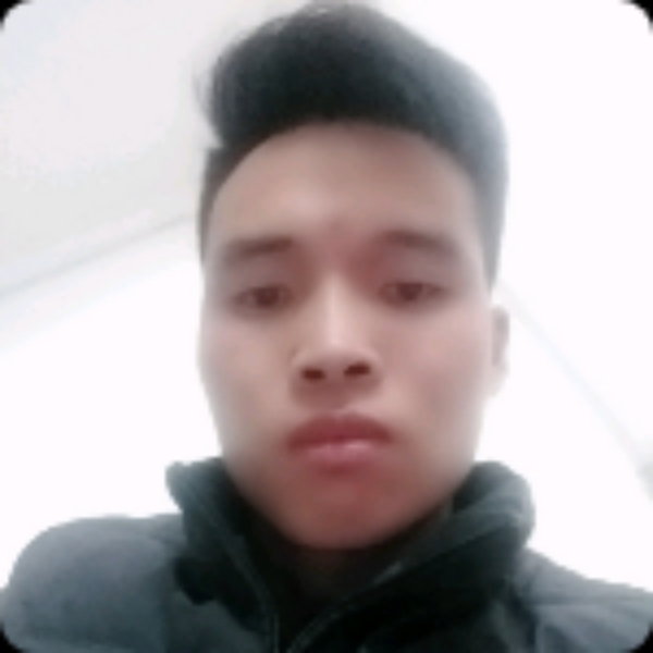 无欺的照片