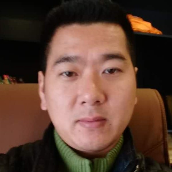 陈文龍的照片