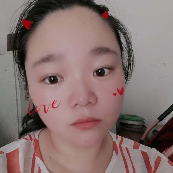 优美苦恋银耳汤的照片